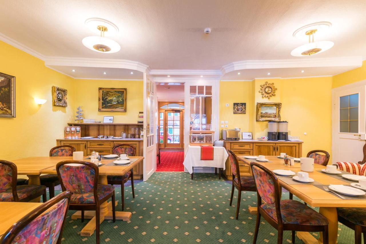 Hotel Garni Almenrausch Und Edelweiss Garmisch-Partenkirchen Eksteriør billede