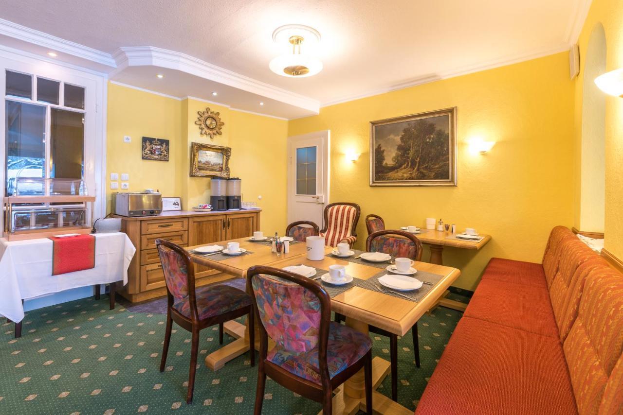 Hotel Garni Almenrausch Und Edelweiss Garmisch-Partenkirchen Eksteriør billede